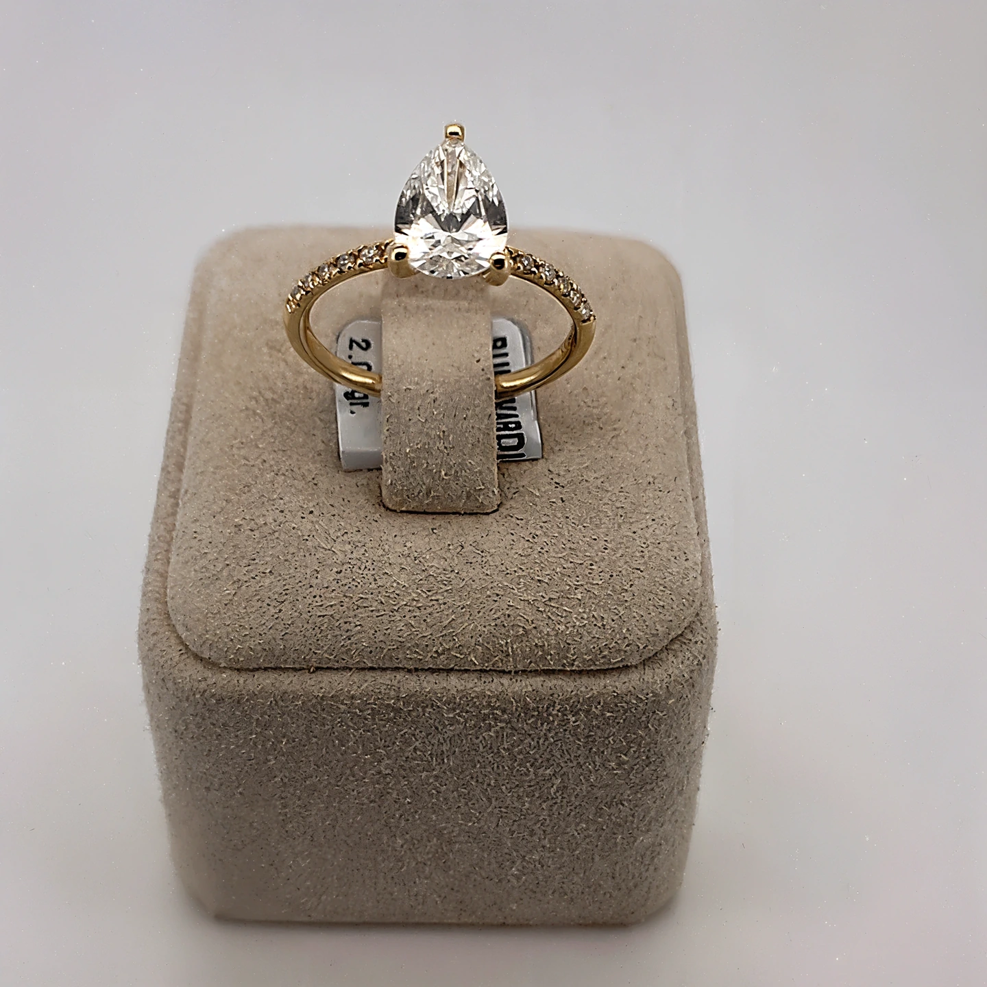 Lab Grown Diamond