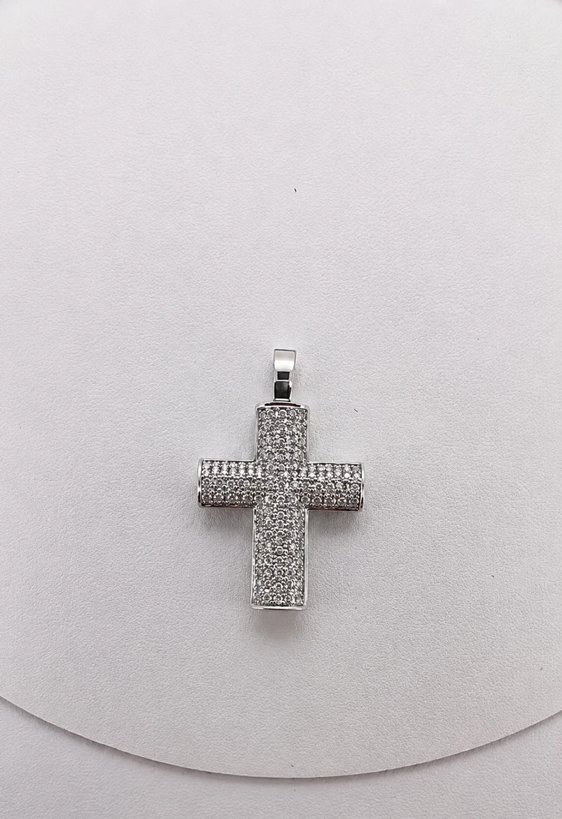Kreuz Anhänger Diamant